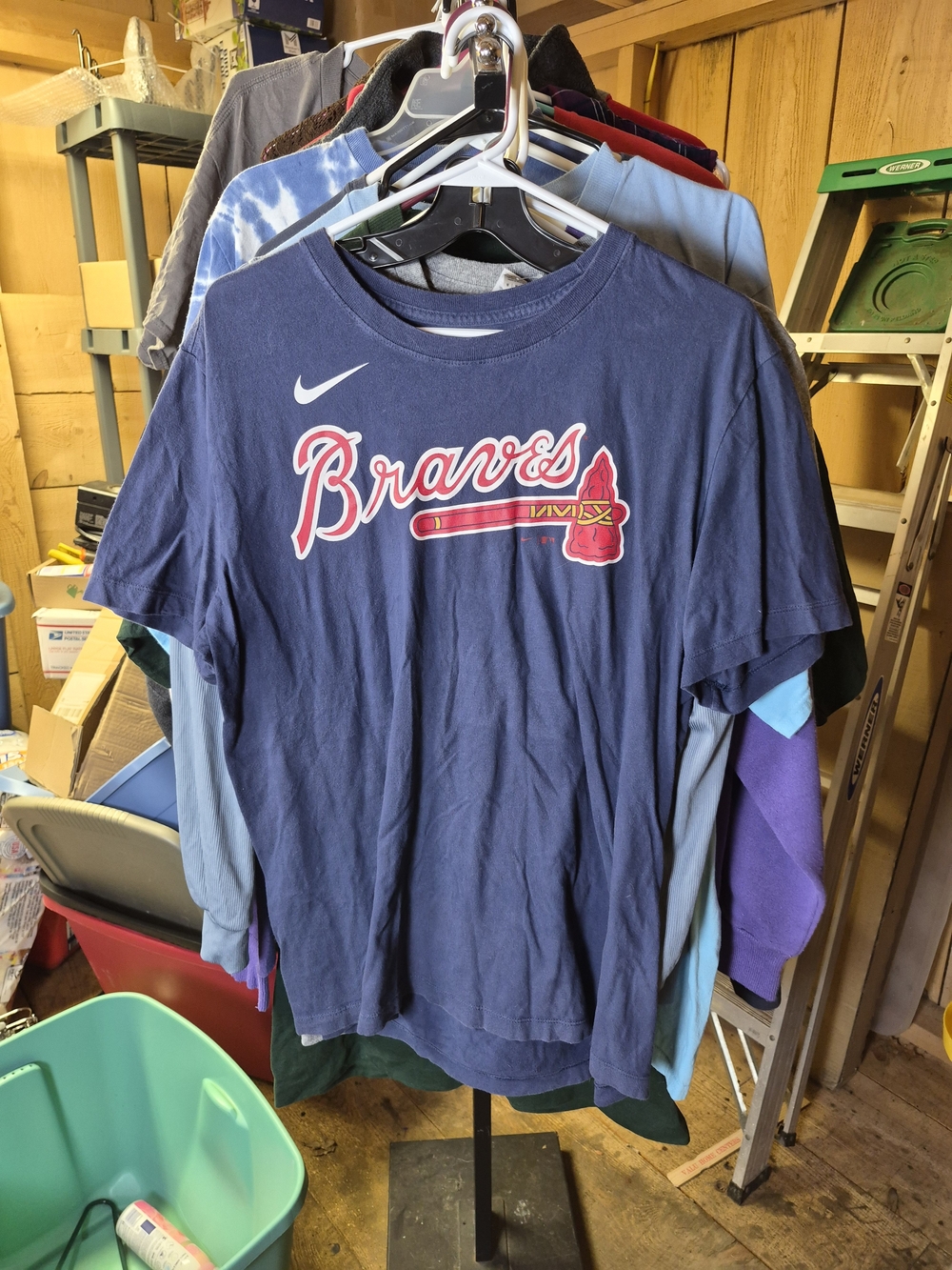 Nike Navy Braves Short-Sleeve Tee with Red & White Logo Bin 63